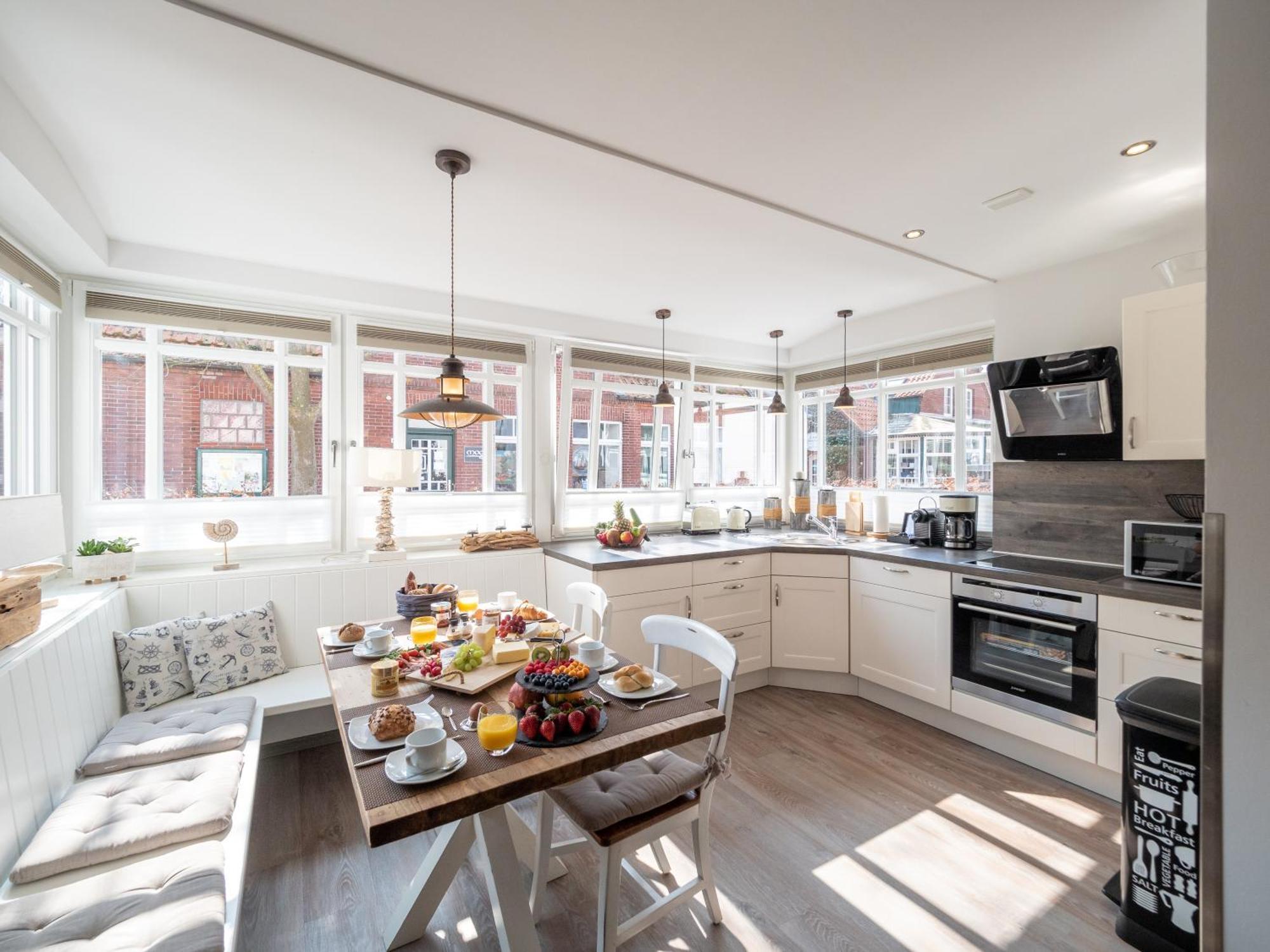 Inselsuenn Hotel Und Apartments Spiekeroog Εξωτερικό φωτογραφία
